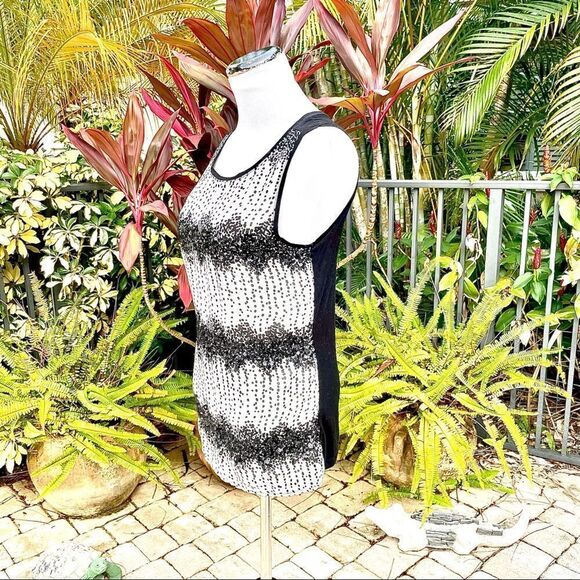 Loft Black & White Sequin Tank - Picture 4 of 9